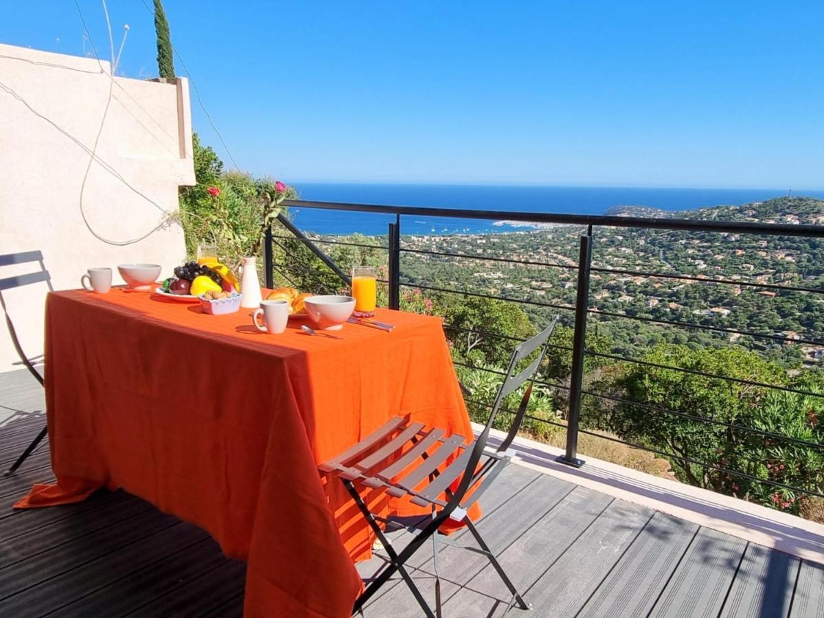 Holiday Home Les Terrasses De L'Eau Blanche-4 By Interhome Cavalaire-sur-Mer Eksteriør billede